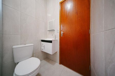 Casa para alugar com 32m², 1 quarto e sem vaga Casa para alugar com 32m², 1 quarto e sem vagaBanheiro