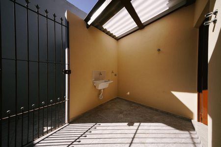 Área de Serviço de casa para alugar com 1 quarto, 32m² em Jardim Sao Nicolau, São Paulo