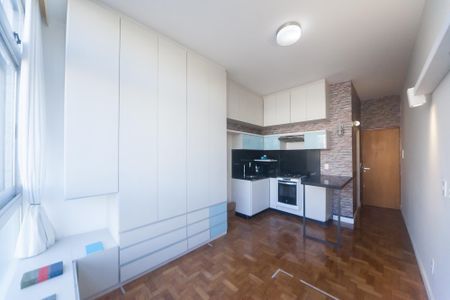 Studio para alugar com 20m², 1 quarto e sem vaga Studio para alugar com 20m², 1 quarto e sem vagasala / quarto