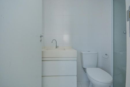 Apartamento para alugar com 42m², 2 quartos e 1 vaga Apartamento para alugar com 42m², 2 quartos e 1 vagaBanheiro 2
