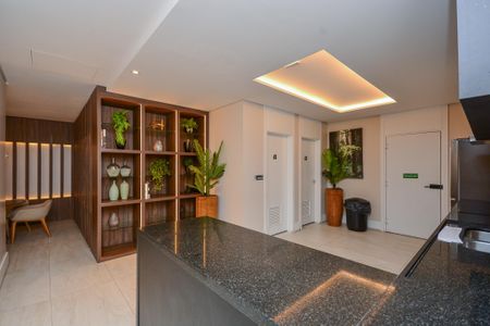 Apartamento para alugar com 42m², 2 quartos e 1 vaga Apartamento para alugar com 42m², 2 quartos e 1 vagaÁrea comum - Salão de festas