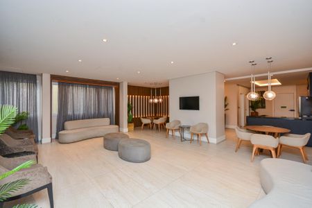 Apartamento para alugar com 42m², 2 quartos e 1 vaga Apartamento para alugar com 42m², 2 quartos e 1 vagaÁrea comum - Salão de festas