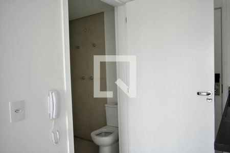 Banheiro de apartamento à venda com 1 quarto, 25m² em Mirandópolis, São Paulo