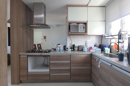 Apartamento à venda com 140m², 3 quartos e 3 vagasCozinha e Área de Serviço