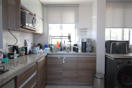 Apartamento à venda com 140m², 3 quartos e 3 vagasCozinha e Área de Serviço