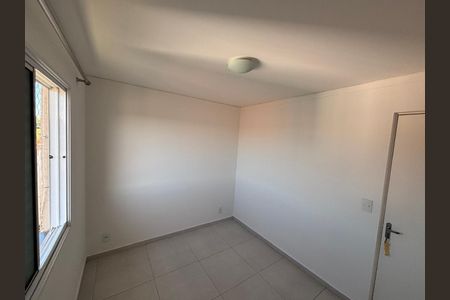 Apartamento para alugar com 46m², 2 quartos e 1 vagaQuarto