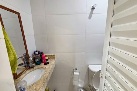 Casa de condomínio para alugar com 70m², 2 quartos e 1 vaga Casa de condomínio para alugar com 70m², 2 quartos e 1 vagaBanheiro Social