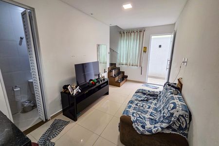 Casa de condomínio para alugar com 70m², 2 quartos e 1 vaga Casa de condomínio para alugar com 70m², 2 quartos e 1 vagaSala