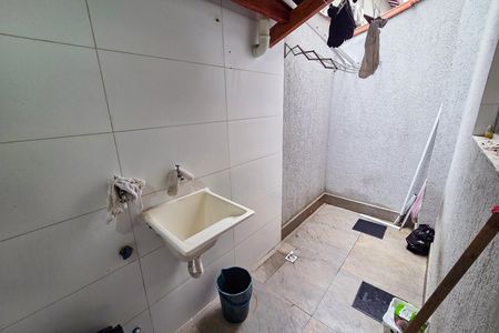 Casa de condomínio para alugar com 70m², 2 quartos e 1 vaga Casa de condomínio para alugar com 70m², 2 quartos e 1 vagaÁrea de Serviço