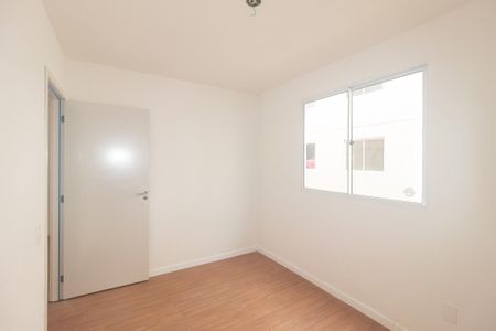 Quarto 1 de apartamento para alugar com 2 quartos, 40m² em Campo Grande, Rio de Janeiro