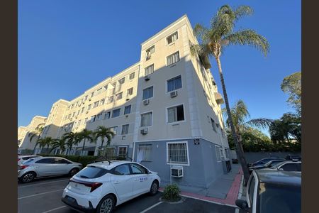 Fachada do bloco de apartamento para alugar com 2 quartos, 47m² em Honório Gurgel, Rio de Janeiro