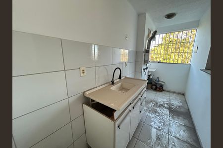Cozinha de apartamento para alugar com 2 quartos, 47m² em Honório Gurgel, Rio de Janeiro