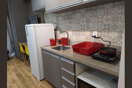 Cozinha de apartamento para alugar com 1 quarto, 21m² em Centro Histórico de São Paulo, São Paulo