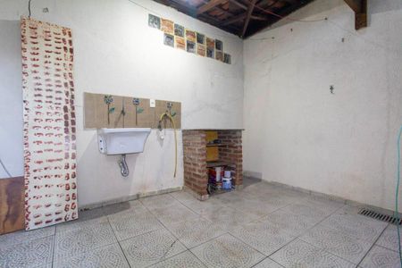 Casa de condomínio para alugar com 72m², 3 quartos e 2 vagas Casa de condomínio para alugar com 72m², 3 quartos e 2 vagasQuintal