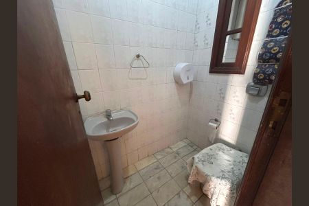Banheiro de casa para alugar com 2 quartos, 120m² em Quintino Bocaiúva, Rio de Janeiro
