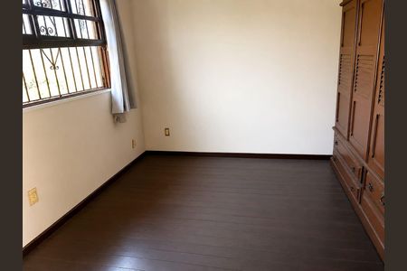 Quarto de casa para alugar com 2 quartos, 120m² em Quintino Bocaiúva, Rio de Janeiro