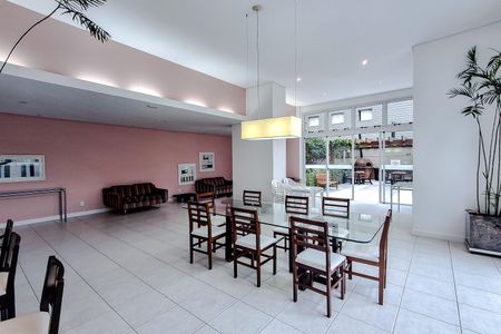 Apartamento para alugar com 55m², 2 quartos e 1 vagaÁrea comum