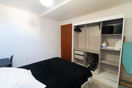Quarto de kitnet/studio para alugar com 1 quarto, 36m² em Jardim Jabaquara, São Paulo