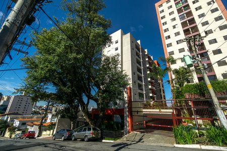 Apartamento para alugar com 39m², 2 quartos e 1 vaga Apartamento para alugar com 39m², 2 quartos e 1 vagaFachada
