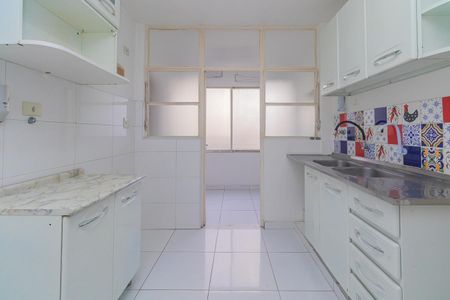 Apartamento para alugar com 105m², 2 quartos e 1 vaga Apartamento para alugar com 105m², 2 quartos e 1 vagaCozinha