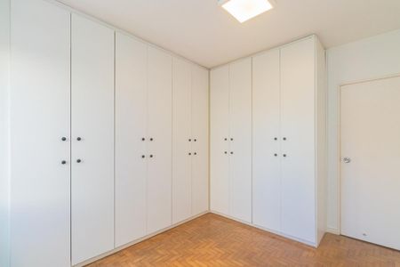 Apartamento para alugar com 105m², 2 quartos e 1 vaga Apartamento para alugar com 105m², 2 quartos e 1 vagaSuíte