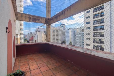 Apartamento para alugar com 105m², 2 quartos e 1 vaga Apartamento para alugar com 105m², 2 quartos e 1 vagaVaranda