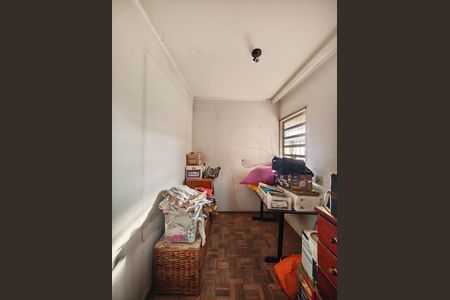 Casa à venda com 230m², 3 quartos e 6 vagas Casa à venda com 230m², 3 quartos e 6 vagasQuarto de Serviço