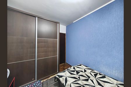Casa à venda com 230m², 3 quartos e 6 vagas Casa à venda com 230m², 3 quartos e 6 vagasQuarto 2