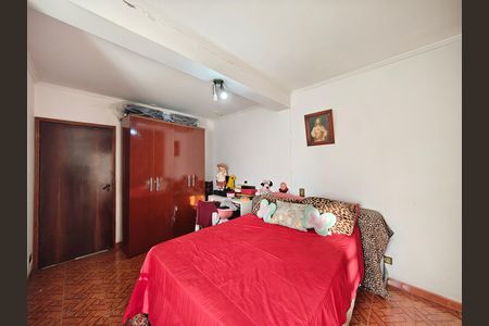 Casa à venda com 230m², 3 quartos e 6 vagas Casa à venda com 230m², 3 quartos e 6 vagasSuíte