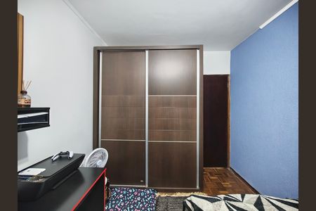 Casa à venda com 230m², 3 quartos e 6 vagas Casa à venda com 230m², 3 quartos e 6 vagasQuarto 2