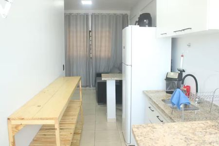 Cozinha de apartamento para alugar com 1 quarto, 82m² em Jardim da Luz, Goiânia