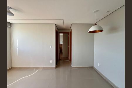 Sala de apartamento para alugar com 2 quartos, 43m² em Vila Satúrnia, Campinas