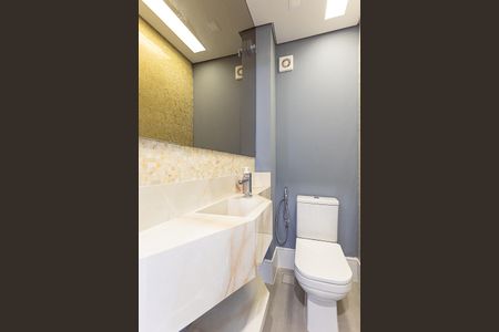 Apartamento à venda com 150m², 3 quartos e 1 vaga Apartamento à venda com 150m², 3 quartos e 1 vagaLavabo