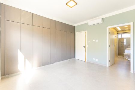 Apartamento à venda com 150m², 3 quartos e 1 vaga Apartamento à venda com 150m², 3 quartos e 1 vagaSuíte