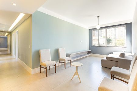 Apartamento à venda com 150m², 3 quartos e 1 vaga Apartamento à venda com 150m², 3 quartos e 1 vagaSala
