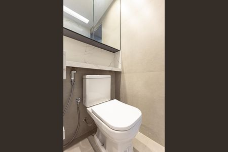 Apartamento à venda com 150m², 3 quartos e 1 vaga Apartamento à venda com 150m², 3 quartos e 1 vagaBanheiro Social