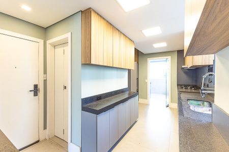 Apartamento à venda com 150m², 3 quartos e 1 vaga Apartamento à venda com 150m², 3 quartos e 1 vagaCozinha