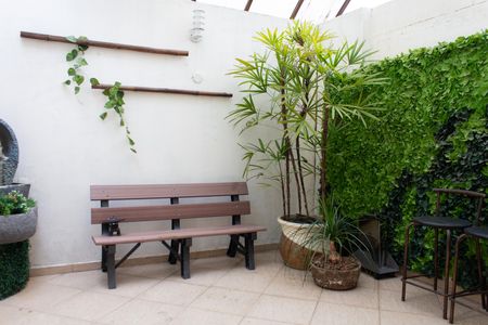Varanda de casa de condomínio à venda com 5 quartos, 350m² em Vila Elvira, São Paulo