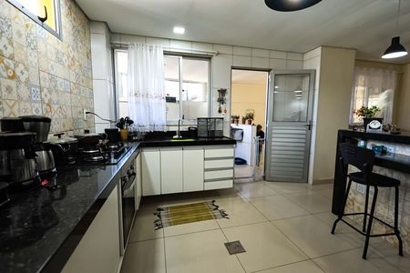 Cozinha de casa para alugar com 4 quartos, 240m² em Grajaú, Belo Horizonte