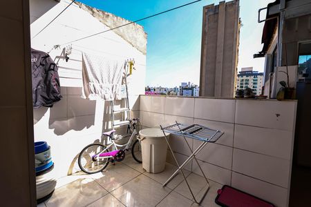 Casa para alugar com 240m², 4 quartos e 1 vagaÁrea de Serviço