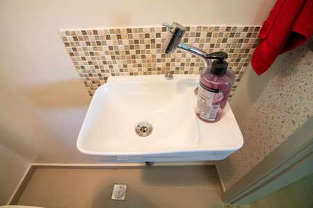 Lavabo de apartamento à venda com 2 quartos, 124m² em Santo Amaro, São Paulo