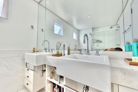 Apartamento para alugar com 2 quartos, 157m² em Vila Nova Conceição, São Paulo