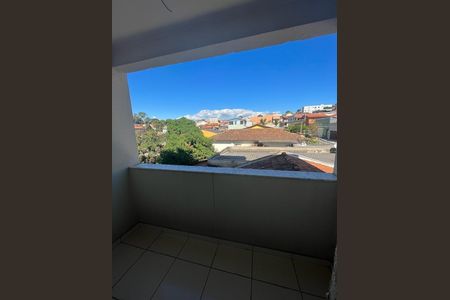 Apartamento à venda com 2 quartos, 64m² em João Pinheiro, Belo Horizonte