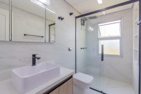 Banheiro de apartamento à venda com 4 quartos, 155m² em Pinheiros, São Paulo