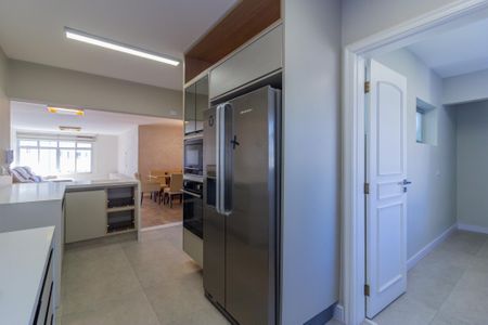 Cozinha de apartamento à venda com 4 quartos, 155m² em Pinheiros, São Paulo