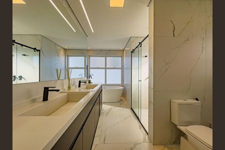 Apartamento à venda com 338m², 4 quartos e 4 vagas