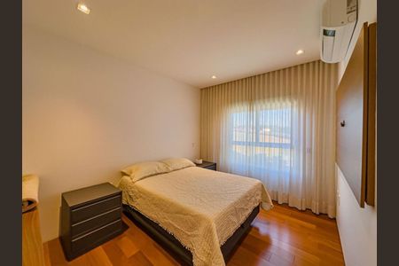 Apartamento à venda com 338m², 4 quartos e 4 vagas