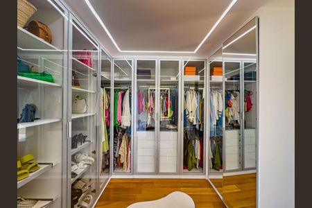 Apartamento à venda com 338m², 4 quartos e 4 vagas
