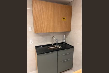 Cozinha de apartamento para alugar com 1 quarto, 28m² em Tatuapé, São Paulo