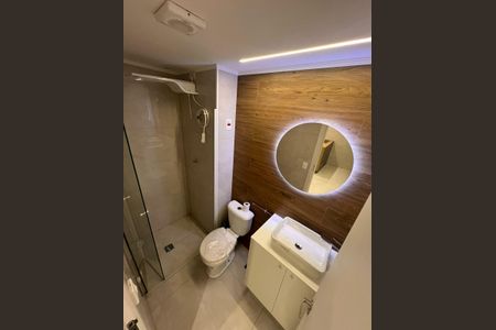 Banheiro de apartamento para alugar com 1 quarto, 28m² em Tatuapé, São Paulo